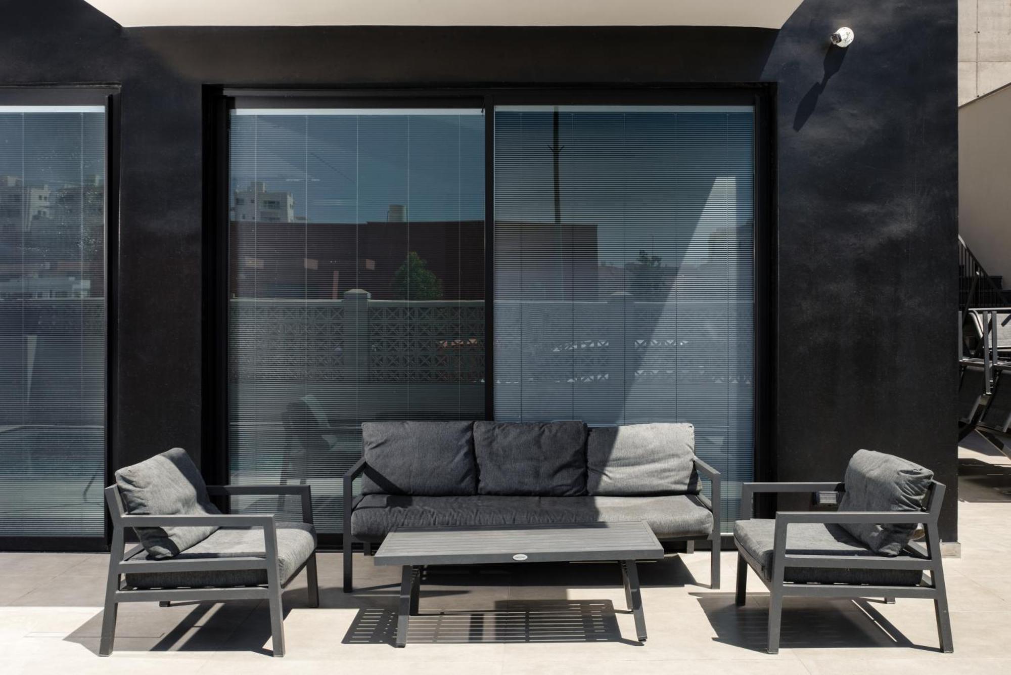 Astoria Villa *